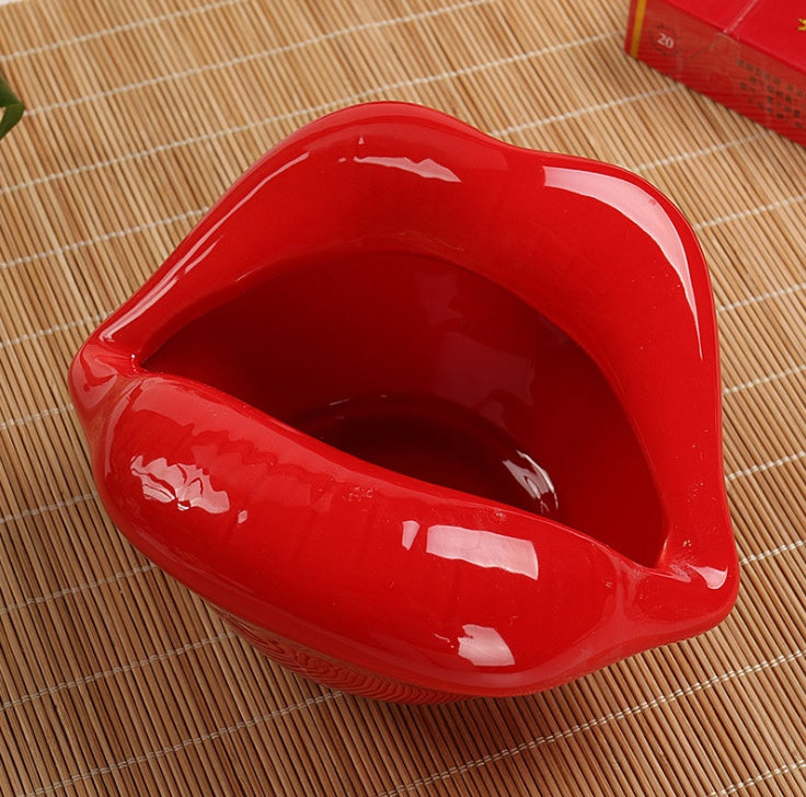 Ceramic ashtray